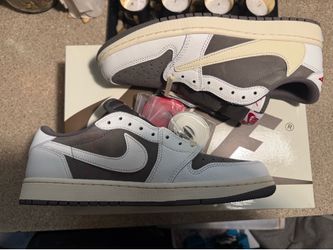 Travis Scott Air Jordan 1 Reverse Mocha size 11