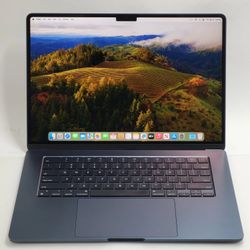 2024 Apple MacBook Air 15" M3 