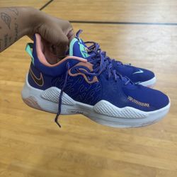 Men’s Basketball Shoes (PG 5)