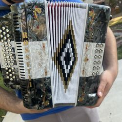 Rossetti Accordion