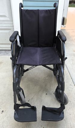 Sunrise Foldable Manual Wheelchair With Footrests
