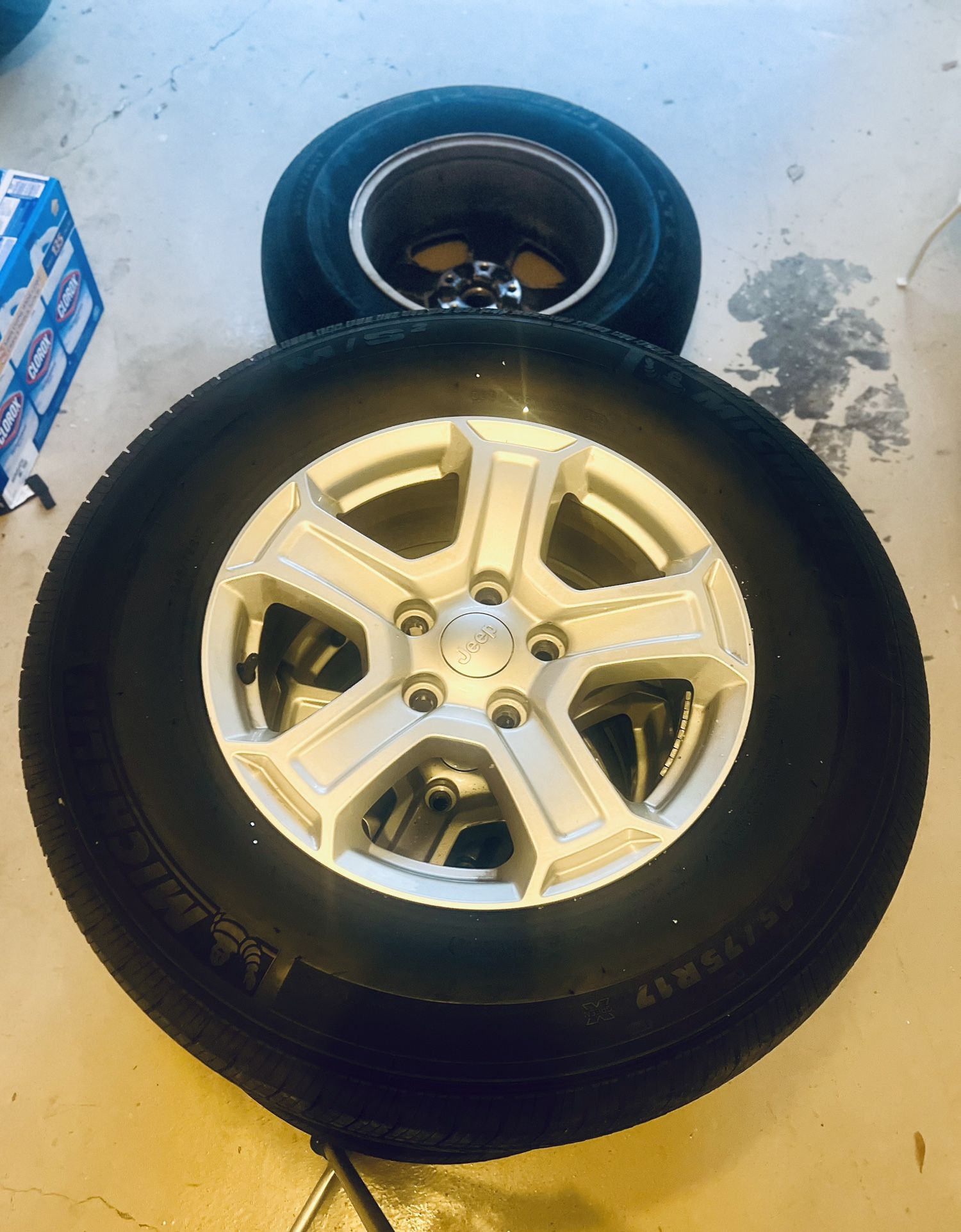 5 Mint Condition 2020 Jeep Wrangler Rims and Tires