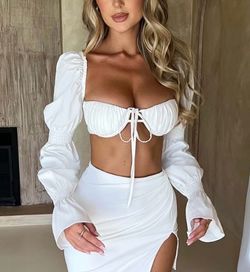 Babyboo Fashion Perla Top – White | Size S | BRAND NEW 🤍  Condition: Brand New – Never Worn!