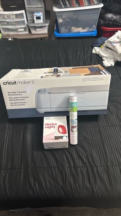 Brand New Cricket Maker 3 Printer & Easy press Mini & Strong grip Transfer Tape