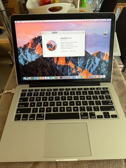 Apple MacBook Pro Retina  2015 3.1 GHz Intel Core i7 16 GB 251 Flash Drive macOS Sierra