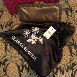 Lux Leather Clutch https://offerup.com/redirect/?o=R29sZGVuLk5ldw==