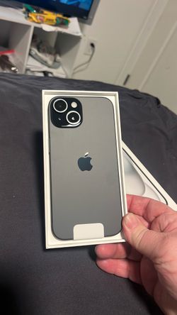 iPhone 15