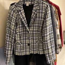 Ladies, Warm Short Jacket In Excellent Condition