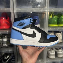 AIR JORDAN 1 "UNC TOE" SIZE: 10.5 (READ DESCRIPTION)