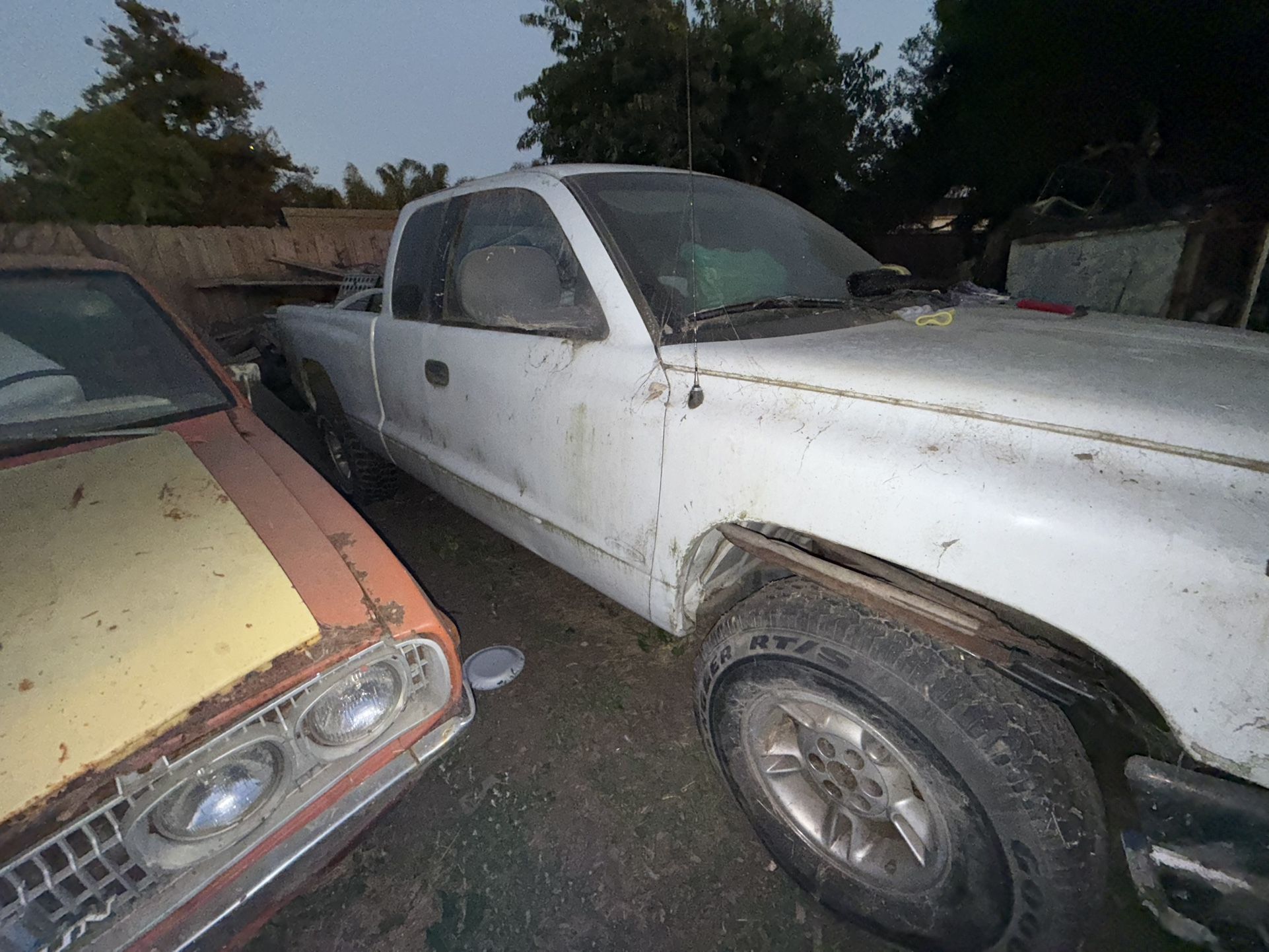 2000 Dodge Dakota