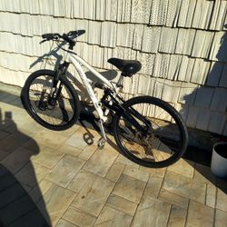 Gravity FSX 1.0 Advent26 Bike