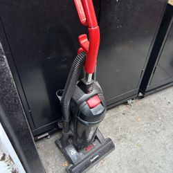 Sanitaire Quiet Clean Vacuum With Extra Belt