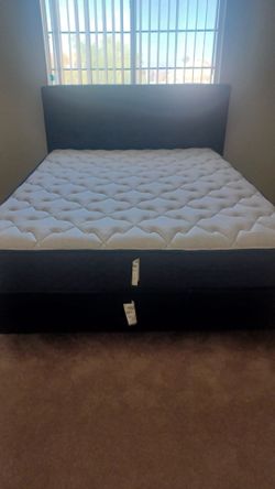 Full Bed with box spring clean