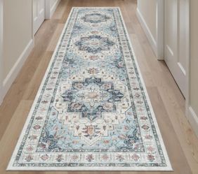 Beautiful Brand New runner several sizes available
