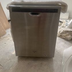 Whirlpool Dishwasher