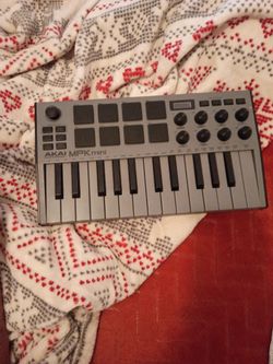 Akai professional mpk mini