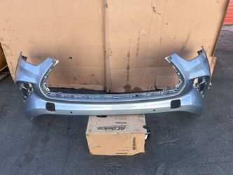 2020 2023TOYOTA HIGHLANDER FRONT BUMPER COVER OEM