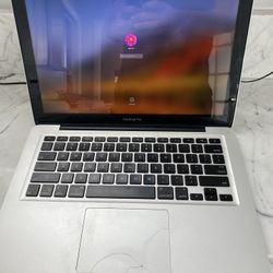 2011 Macbook Pro 13 2.3 GHz i5 4gb Memory 500gb