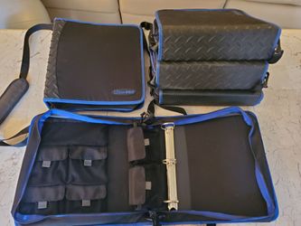 Ultra-Pro universal deck carrying binder