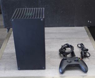 X Xbox Series X 1TB Black With Black Controller Excellent WORKS