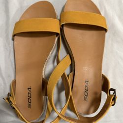 Soda Platform Wedge Sandals Size 8