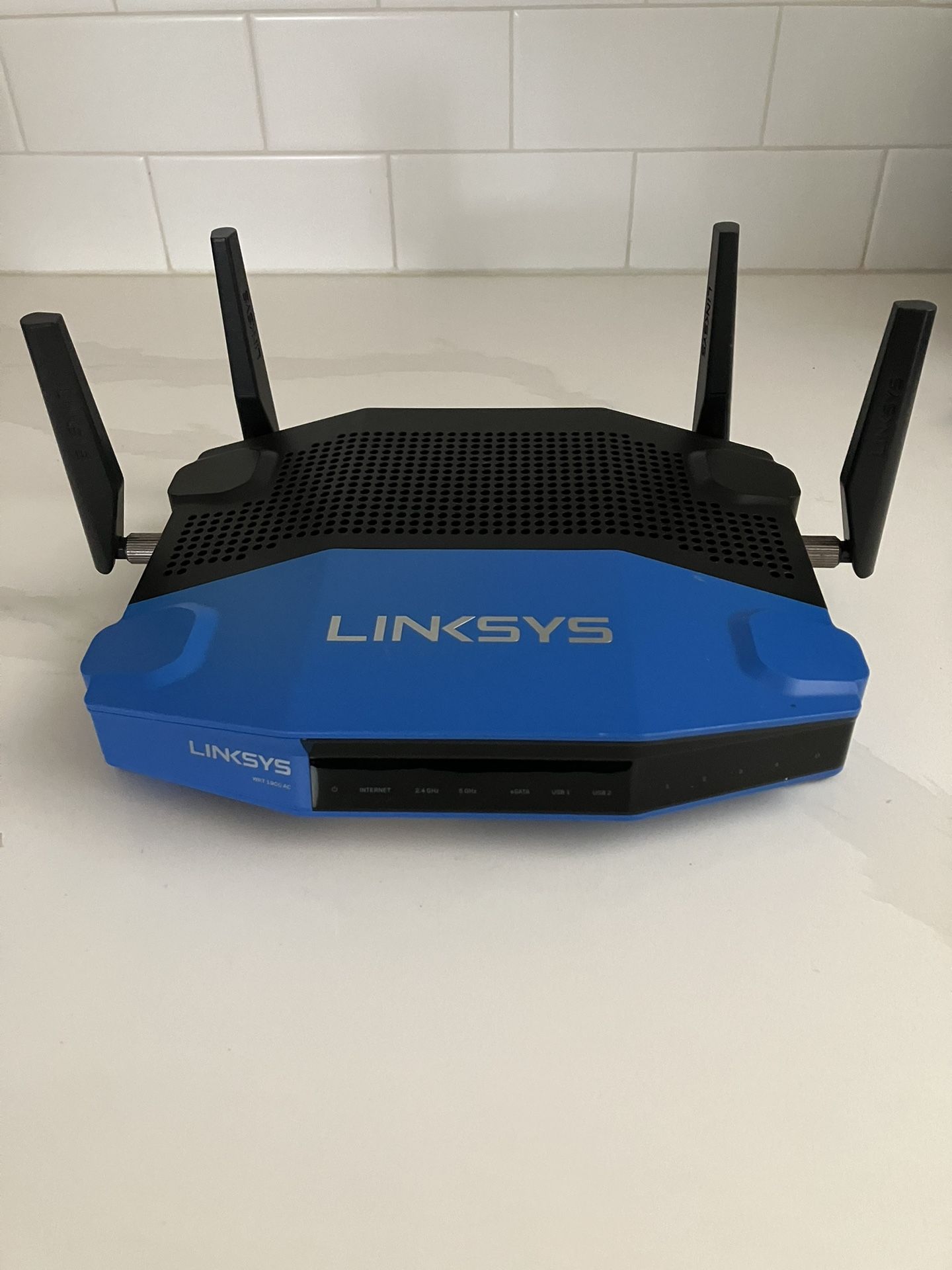 Linksys WRT1900AC