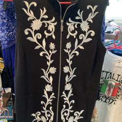 Bob. Mackie Sweater Vest