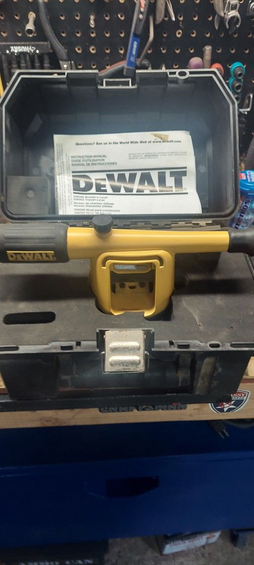 Dw090 Builders Level