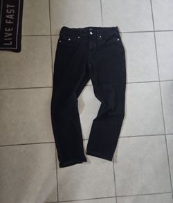 QUICK SALE! Authentic True Religion "Ricky" Relaxed Straight Jeans - Size 34