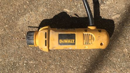 DEWALT DE-660 ROTARY SAW