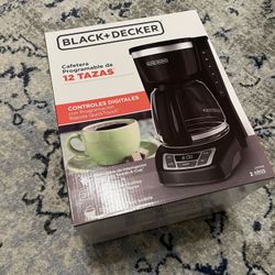 Black Decker 12 Cup Coffee Maker 