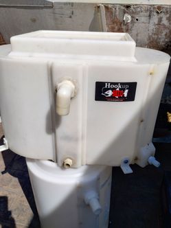 22 gallon Kodiak oval bait tank