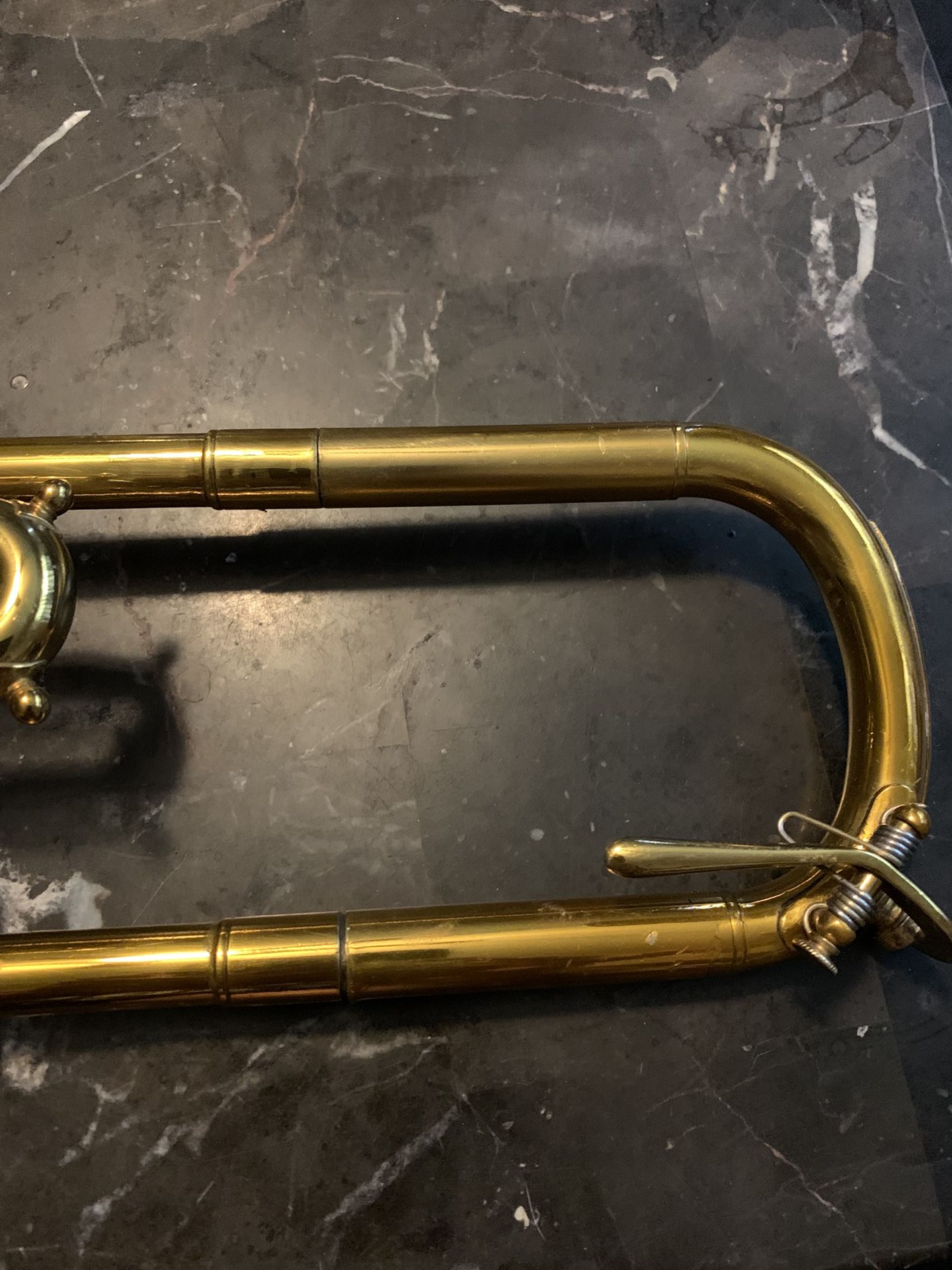 Trombon King De Pistones,valvulas,personalizado,buenas Condiciones,afinado Tono De DO, C ,