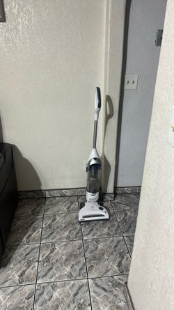 Shark SV1106 Vacuum