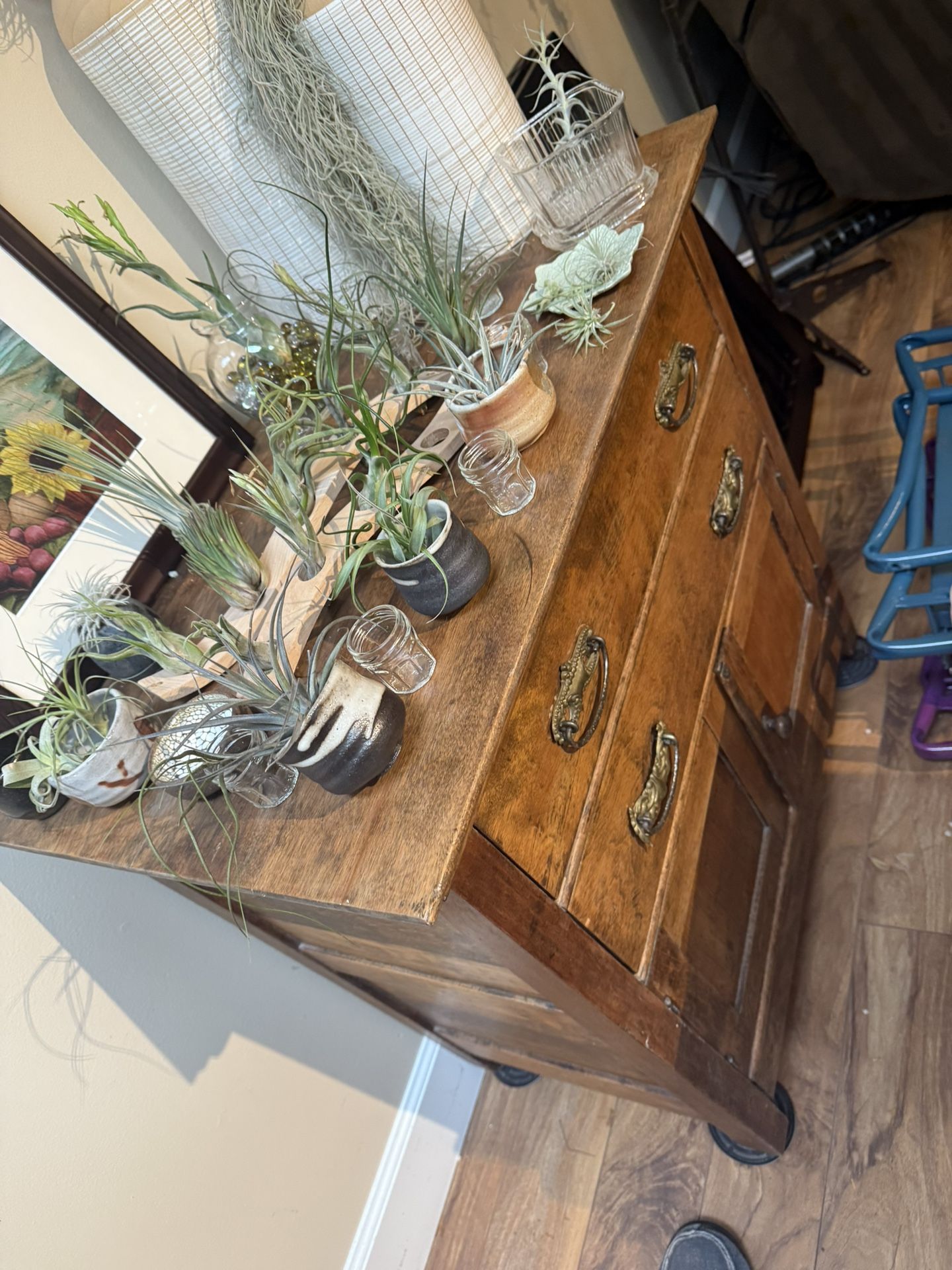 Wooden Dresser no plants