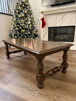 Vintage Wooden Coffee Table Heavy Furniture 22”*50”