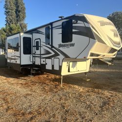 2017 Grand Design Momentum 350M