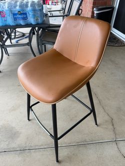 Set of 4 Counter-Height Bar Stools – Brown/Cognac