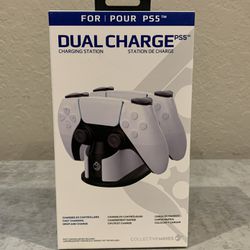 Collective Minds Charging Station PS5 Controllers DualSense White New in Box