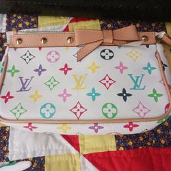 Louis Vuitton vintage ponchete