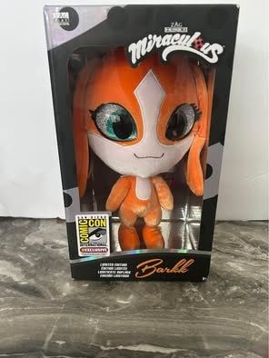 MIRACULOUS LADYBUG 10′′ BARKK PLUSH SDCC 2023 EXCLUSIVE ZAG HEROEZ