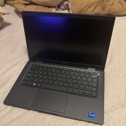 Dell Laptop Latitude 7330 13.3” 