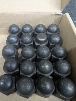 Original 1989 Toyota Truck Lug Nuts