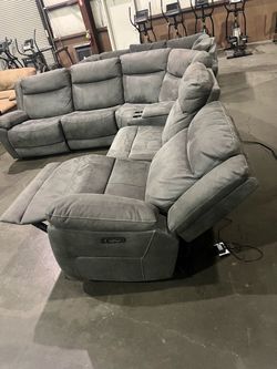Zakary power recliner sectional