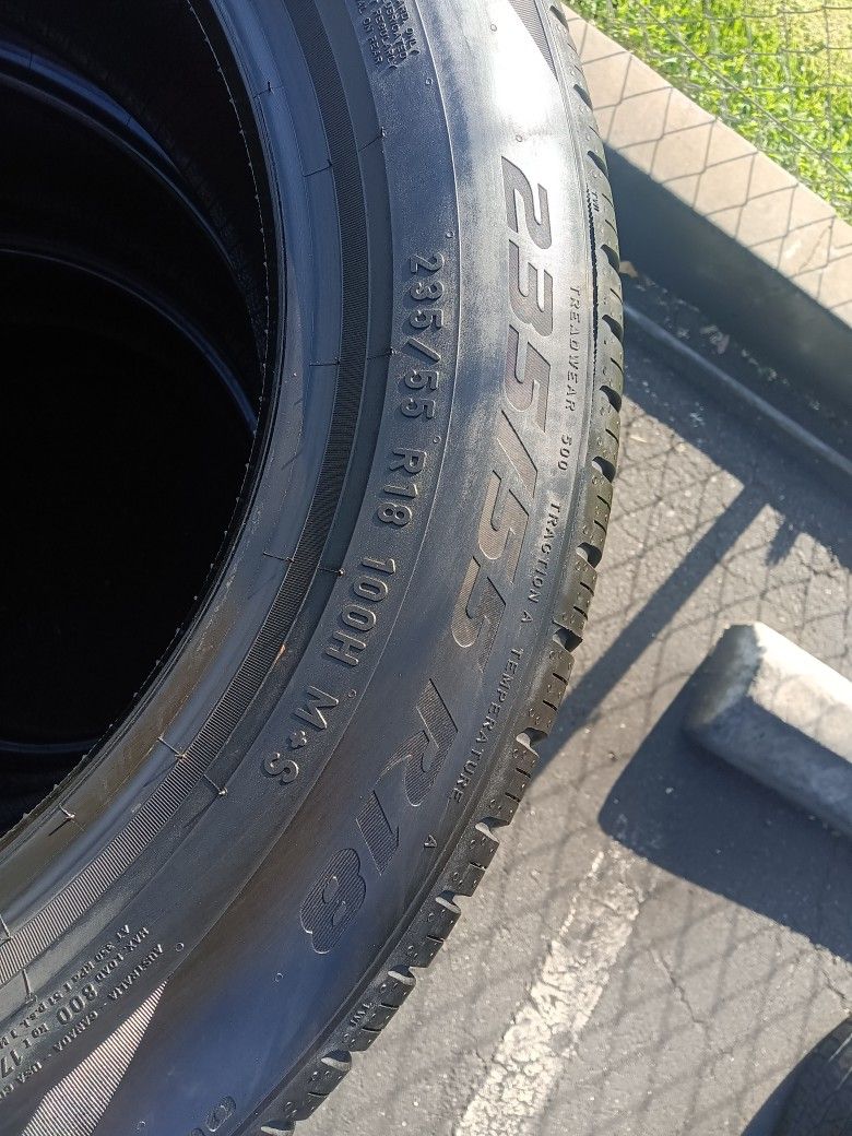 4 Llantas 235 55 R18 Pirelli Scorpion