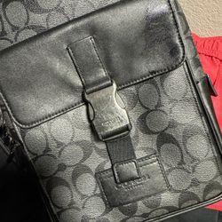 Coach Shoulder Bag 