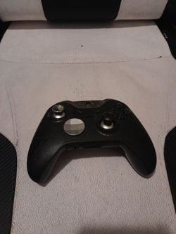 XBOX ELITE SERIES 1 CONTROLLER