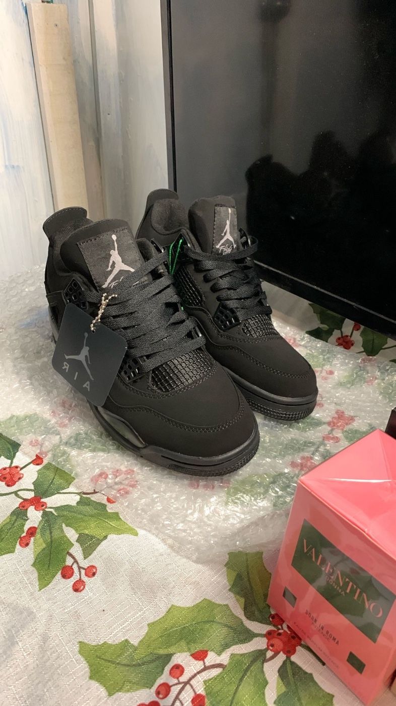 Jordan 4s Black Cats