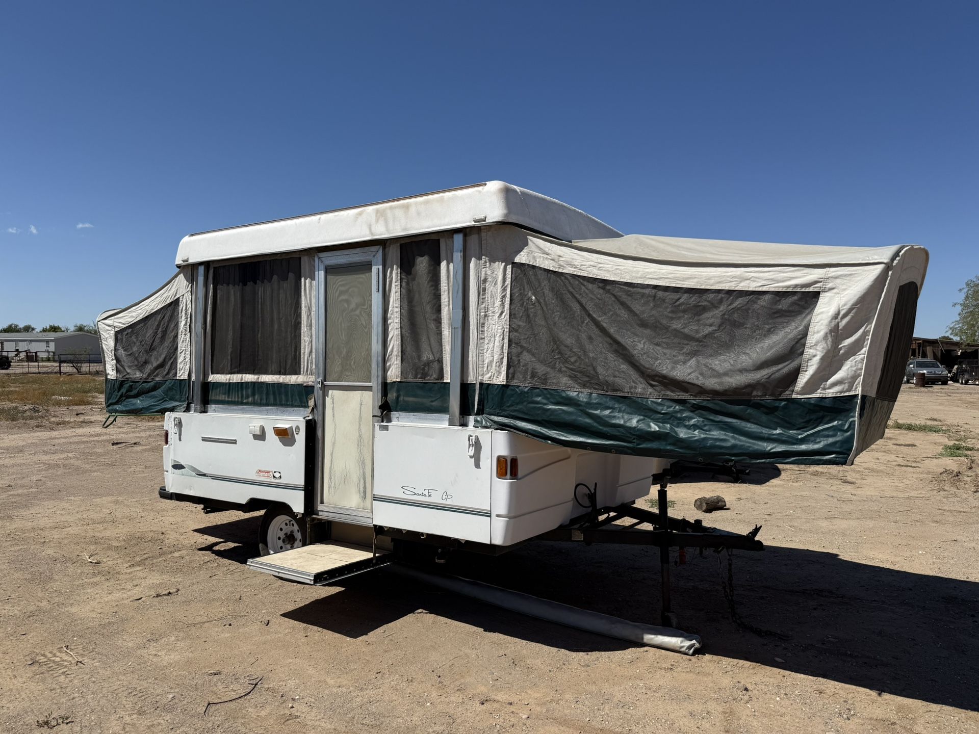 2000 Coleman Santa Fe Pop Up