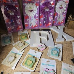 Vintage Magnets And Crafts